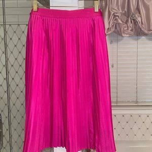 A New Day Barbie Pink Pleated Skirt L